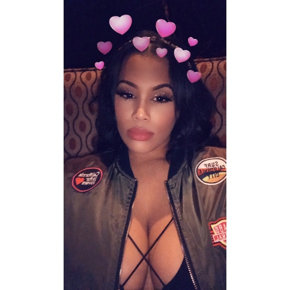 100% AUTHENTIC DESIGNER ITEMS - Picture 7 of 15